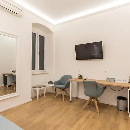 Luxury In The Center Of - Maniva Vendégház Split